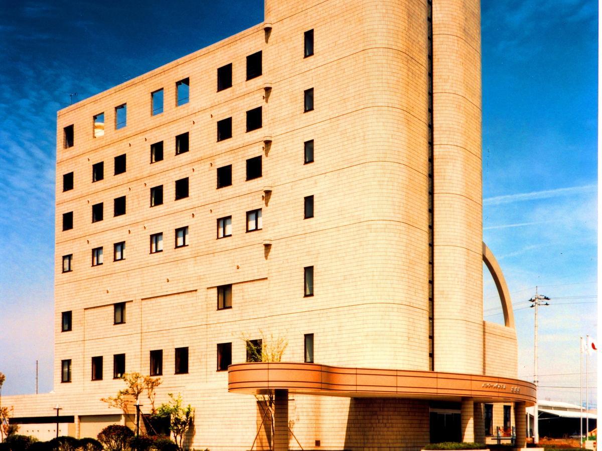 Sakaide Plaza Hotel Exterior foto